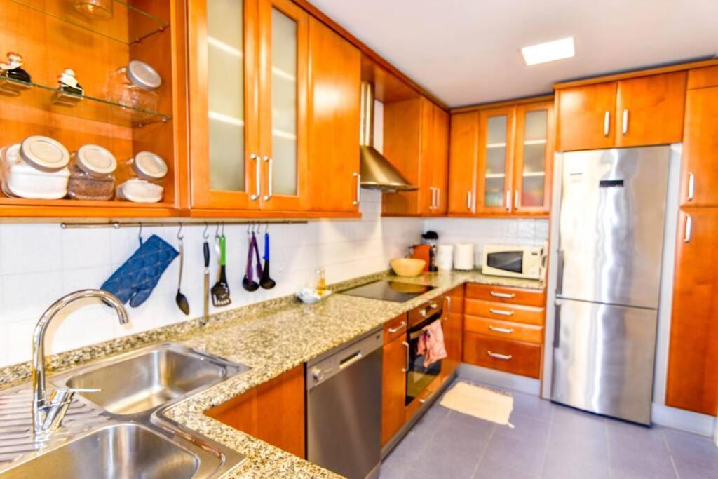 Comodo Apartamento En Puertochico, Cerca De Todo. Santander Eksteriør billede